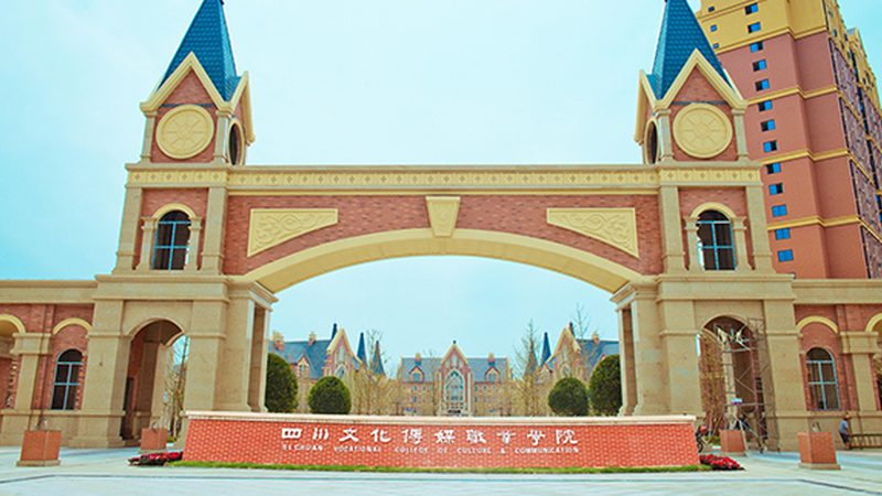行业背景：影视传媒行业的蓬勃发展
