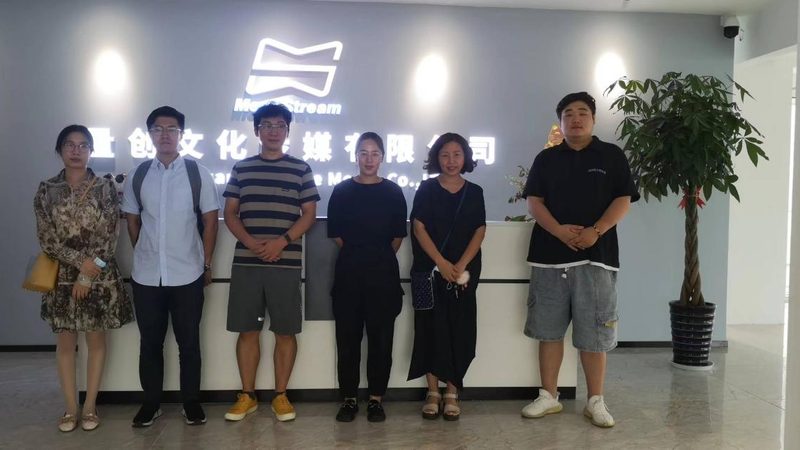 品牌设计材质分类：解析与选择指南